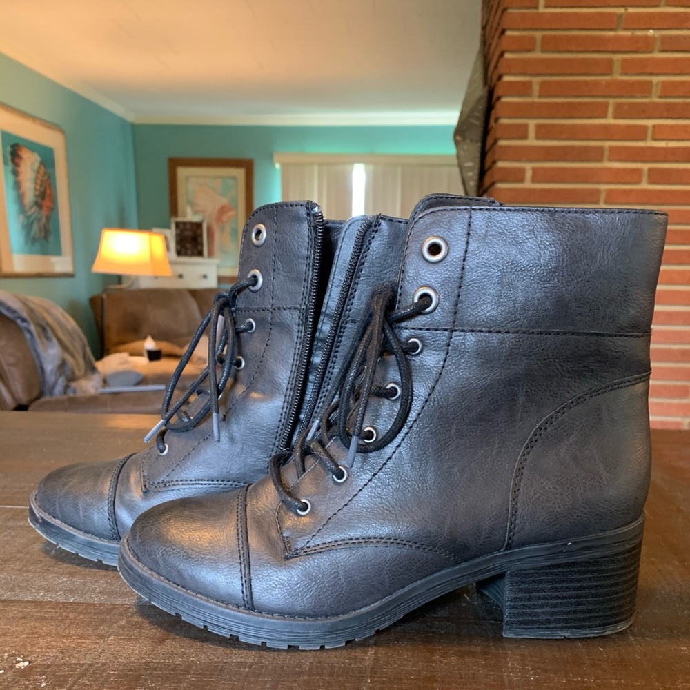 Woman’s combat boots